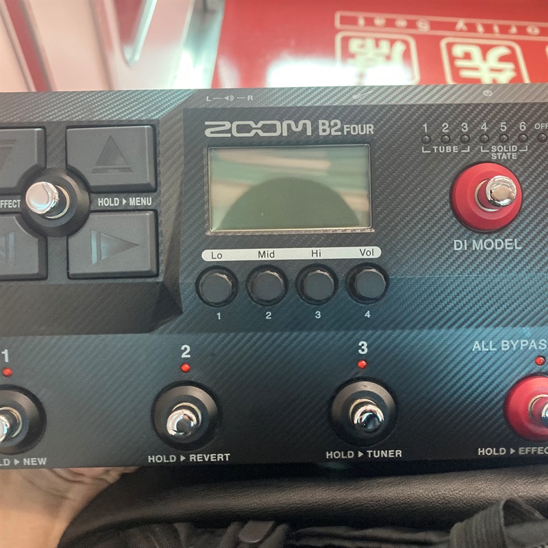 ZOOM B2 Fourの画像